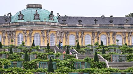 Bleibt der Schlosspark von Sanssouci weiterhin kostenlos zugänglich. Nun sollen die Potsdamer ihre Meinung sagen. 