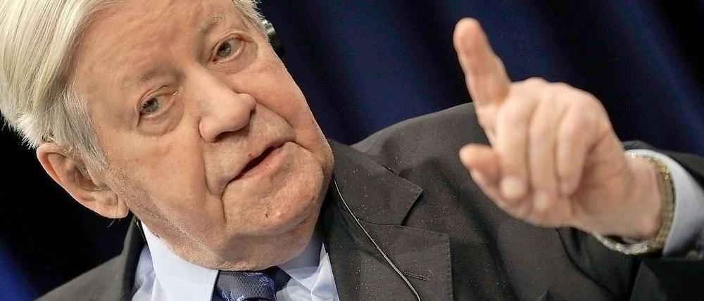 Offene Worte: Altkanzler Helmut Schmidt geht mit seinen politischen Enkeln hart ins Gericht.