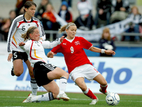 Frauenfußball: Deutschland besiegt Schweiz in der EM ...