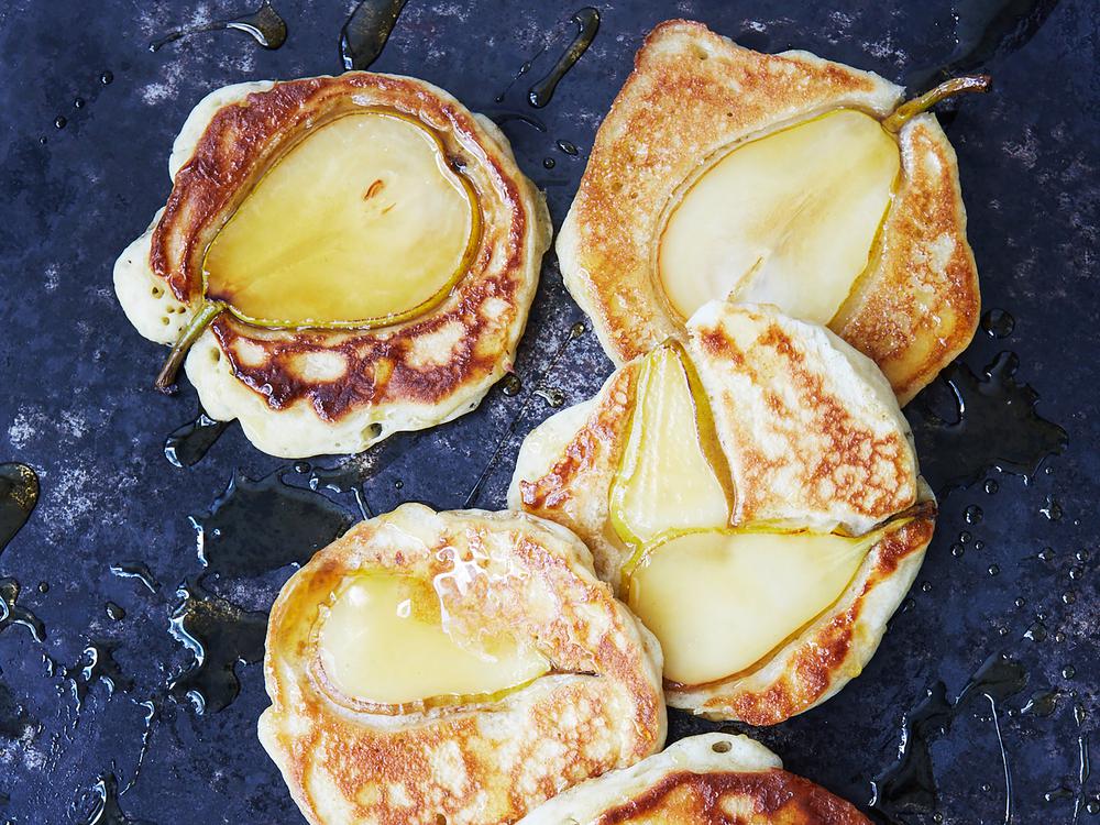 Dicke Dinger mit Fluff: So gelingen echte amerikanische Pancakes