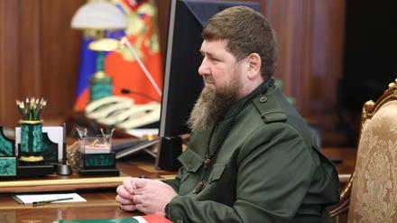 Ramzan Kadyrov zum Gespräch bei Kremlherrscher Putin. 