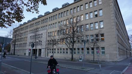 Das Berliner Landesverwaltungsamt residiert in einem Gebäude aus der Nazi-Zeit.