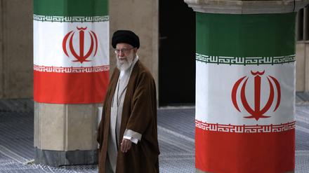 Ajatollah Ali Chamenei, Oberster Religionsführer, ist der mächtigste Mann des Irans.
