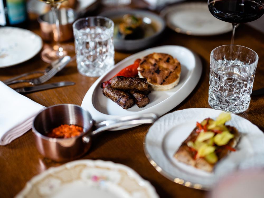 Kulinarischer Kalender: Bier, Schnaps und Wein