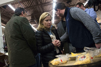 Alles Käse. Ted Cruz und seine Frau Heidi in einem populären Laden mit Vorzeigeprodukten aus Wisconsin, dem "Dairyland".