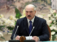 Präsident Alexander Lukaschenko sorgt sich weniger um das Wahlergebnis als um die nötige Wahlbeteiligung.