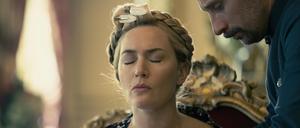Paranoide Herrscherin: Kate Winslet in der HBO-Serie „The Regime“.