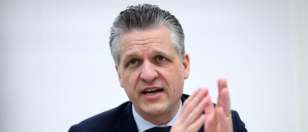 Thorsten Frei (CDU), Erster Parlamentarischer Geschäftsführer der CDU/CSU-Bundestagsfraktion, verlangt einen Systemwechsel in der Migrationspolitik. 