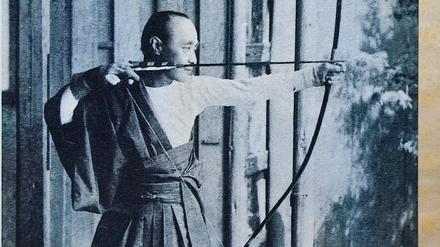 Erst Herrscher, dann Hobby-Bogenschütze: Tokugawa Yoshinobu.
