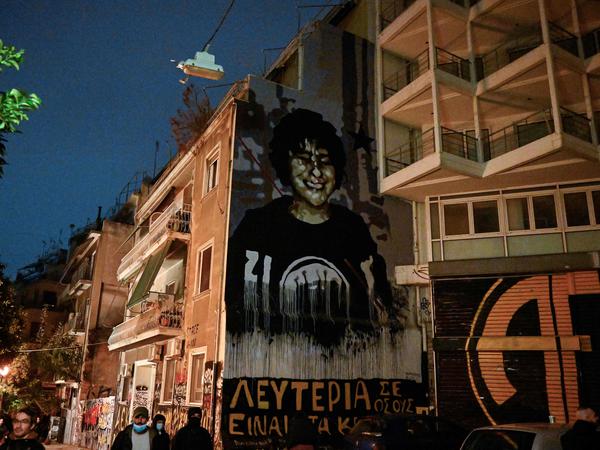 Ein Wandgemälde des von der Polizei getöteten 15-jährigen Alexis Grigoropoulos.