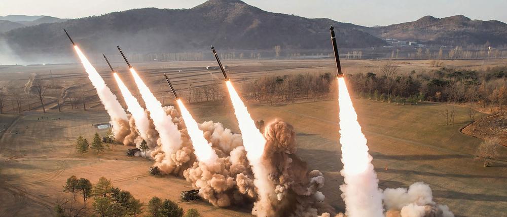 Raketenübung im Westen von Nordkorea.