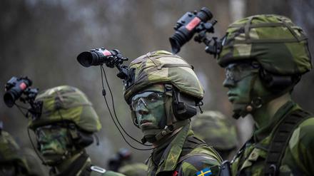 Schwedische Soldaten bei einer Übung.