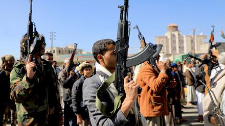 Huthi-Rebellen zeigen ihre Solidarität mit der Hamas