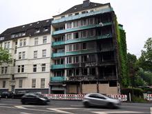 Feuer mit 3 Toten in Düsseldorf: Brandbeschleuniger nach Explosion in Kiosk entdeckt