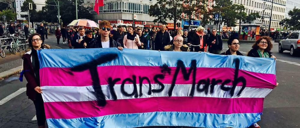 Demonstration für mehr Rechte für Transgender auf dem Trans* March in Berlin.