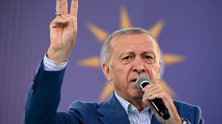 Auch auf Druck Erdogans ändert Stockholm seine Terrorgesetze. Experten warnen vor einer Einschränkung der Demokratie.