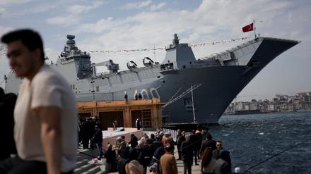 Die TCG Anadolu, das neue Kriegsschiff der Türkei.