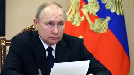 Der Kreml unter Wladimir Putin kritisiert die Reise von Wolodymyr Selenskyj in die USA.