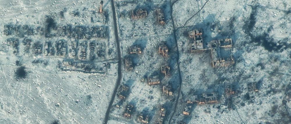 Aufnahmen zeigen die Zerstörung in Soledar durch russischen Beschuss.