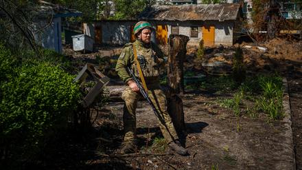 Ein ukrainischer Soldat an der Front. 
