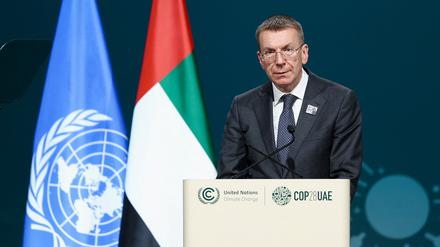 Der lettische Präsident Edgars Rinkevics am 1. Dezember bei einer Rede auf der Klimakonferenz COP28 in Dubai.