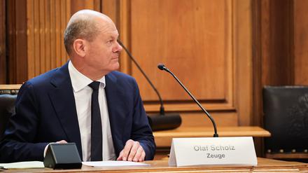 Bundeskanzler Olaf Scholz (SPD) als Zeuge vor dem Cum-Ex-Untersuchungsausschuss in Hamburg im August. 