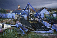 „Geblieben sind nur die Mauern": Tornado zerstört Häuser in Tschechien - bis zu 150 Verletzte ...