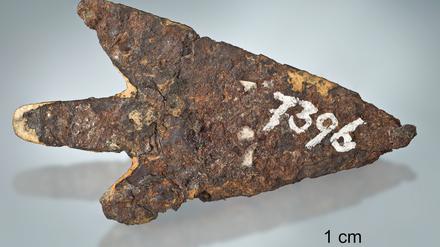 Pfeilspitze aus meteoritischem Eisen von Mörigen. Credit: Sammlung Bernisches Historisches Museum.