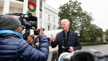 US-Präsident Joe Biden vor dem Weißen Haus in Washington.