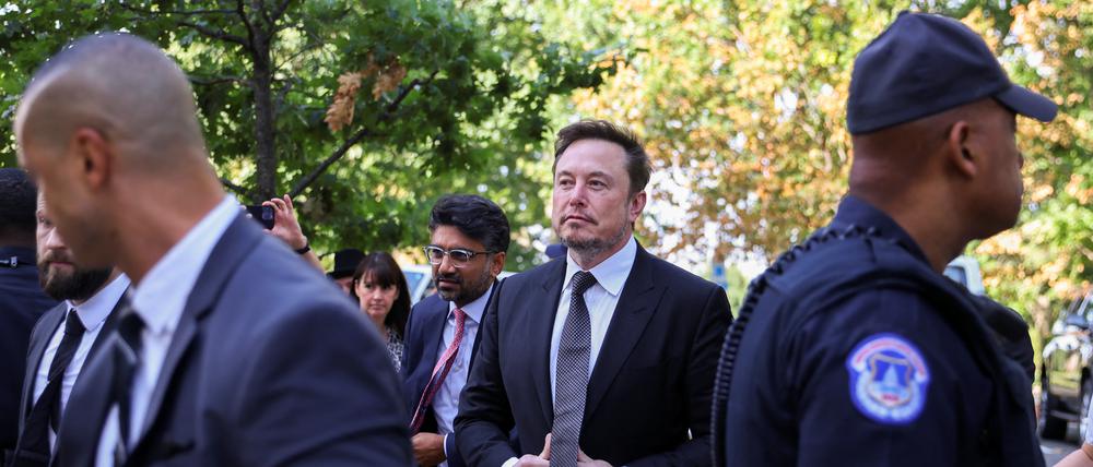 Elon Musk auf dem Weg zum „AI Insight Forum“ im US-Senat.