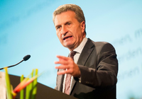 Günther Oettinger, EU-Kommissar für Digitale Wirtschaft und Gesellschaft, Anfang November bei einer Verdi-Landesbezirkskonferenz in Leinfelden-Echterdingen .