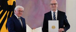 Verleihung des Verdienstordens der Bundesrepublik, Dietmar Woidke Bundespräsident Frank-Walter Steinmeier, Verleihung des Verdienstordens der Bundesrepublik Deutschland.
