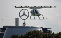 Mischung aus Hubschrauber und Drohne. Ein Volocopter soll die Menschen zukünftig von A nach B bringen.