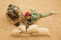 Deutsche Soldaten bilden im Irak kurdische Kämpfer aus. Auch Waffen werden geliefert.