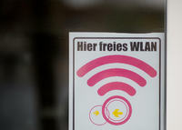 Logo eines Wlan-Hotspots: Forscher haben Sicherheitslücken in der Verschlüsslung WPA2 gefunden.