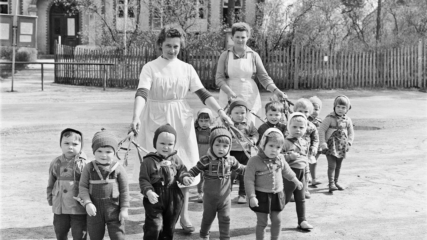 Folgen des DDR-Kitasystems: „Viele leiden unter Depressionen und