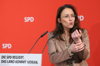 Jasmin Fahimi wechselt von ihrem Posten als SPD-Generalsekretärin als Staatssekretärin ins Arbeitsministerium.