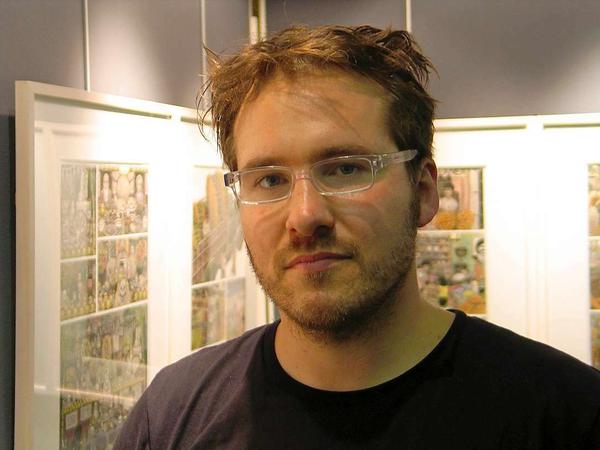 Premiere: Der Berliner Comicautor Felix Pestemer in einer Ausstellung zu seinem Erstlingswerk, die kürzlich auf dem Comicfestival Angouleme zu sehen war..