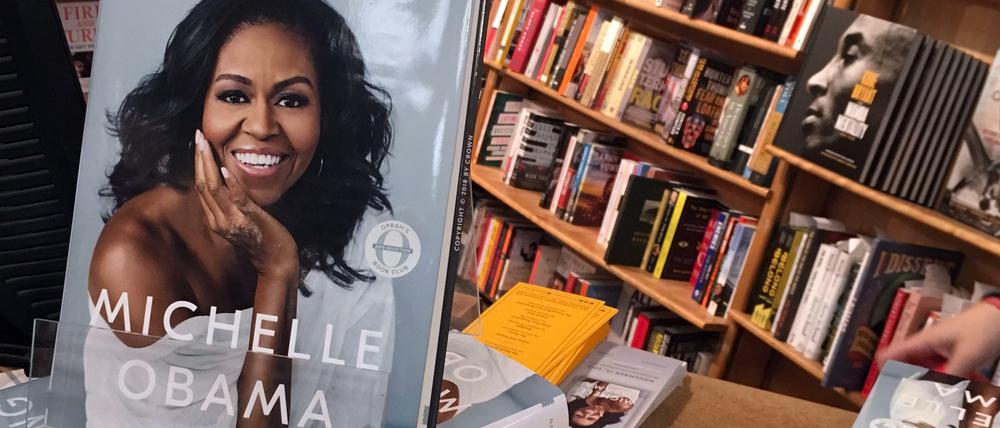 Michelle Obama auf dem Cover ihres Bestseller, „Becoming“.