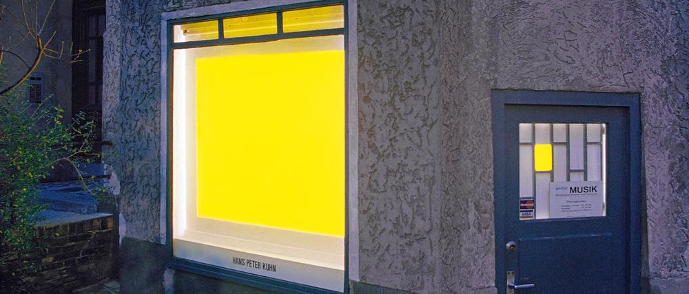 Hans Peter Kuhn: Lichtinstallation in der „Gelben Musik“,
Oktober 1989