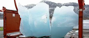 Das Eis brechen: Im Fall solcher Größenordnung wahrlich keine Kleinigkeit. Eliassons Eisblöcke auf dem Weg nach Kopenhagen