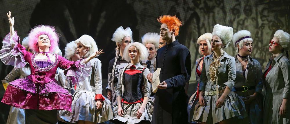 Szene aus dem Musical "Vivaldi - Die fünfte Jahreszeit" an der Volksoper Wien.