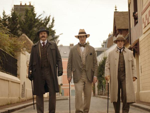 Colin Firth, Rupert Everett und Edwin Thomas in "The Happy Prince".