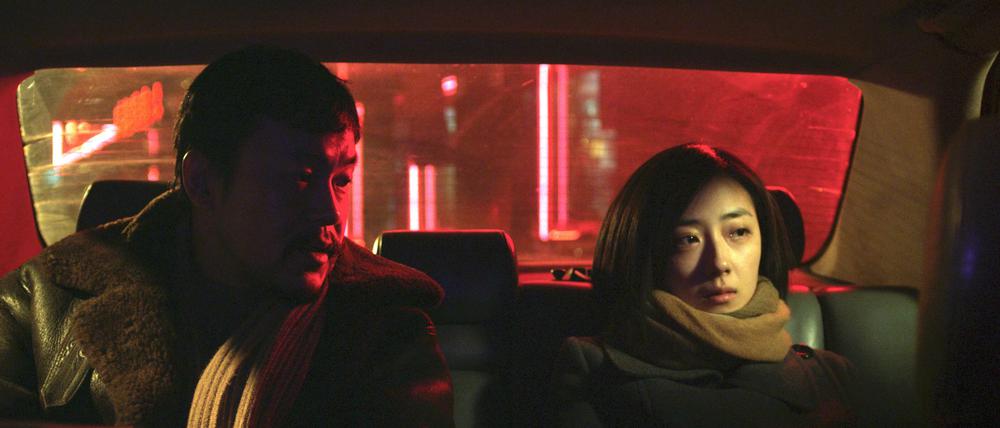 Ein Ex-Cop und die Witwe des Mordopfers. Liao Fan und Kwai Lun Mei in "Feuerwerk am helllichten Tag." 