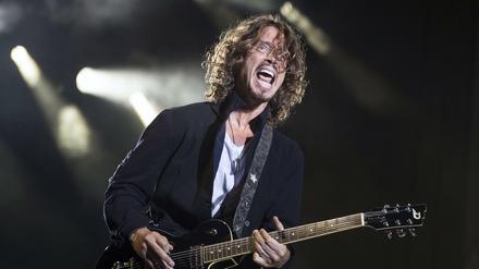 Cornell im April 2014 bei einem Konzert seiner Band Soundgarden. Er galt als einer der Mitbegründer der Grunge-Bewegung in den 90ern.