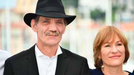 Schauspieler Meinhard Neumann und die Regisseurin Valeska Grisebach in Cannes, wo sie ihren Film "Western" vorstellten.