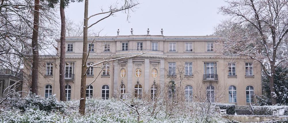 ol Am 20. Januar 1942 trafen sich in dieser Villa am Berliner Wannsee hohe NSDAP- und SS-Funktionäre, um den Holocaust zu planen. 