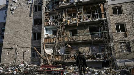 Von russischen Bomben zerstörtes Haus in Charkiw.
