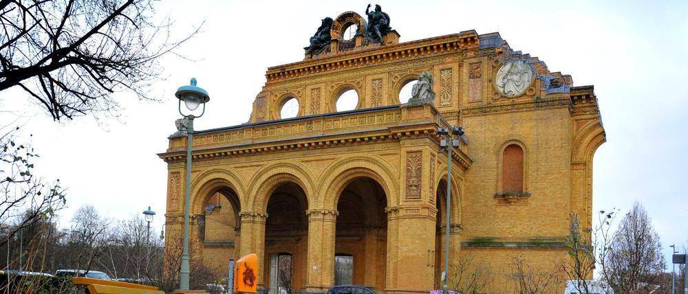 Neuer Platz für das Exil-Museum? Die Ruine des Anhalter Bahnhofs in Kreuzberg.