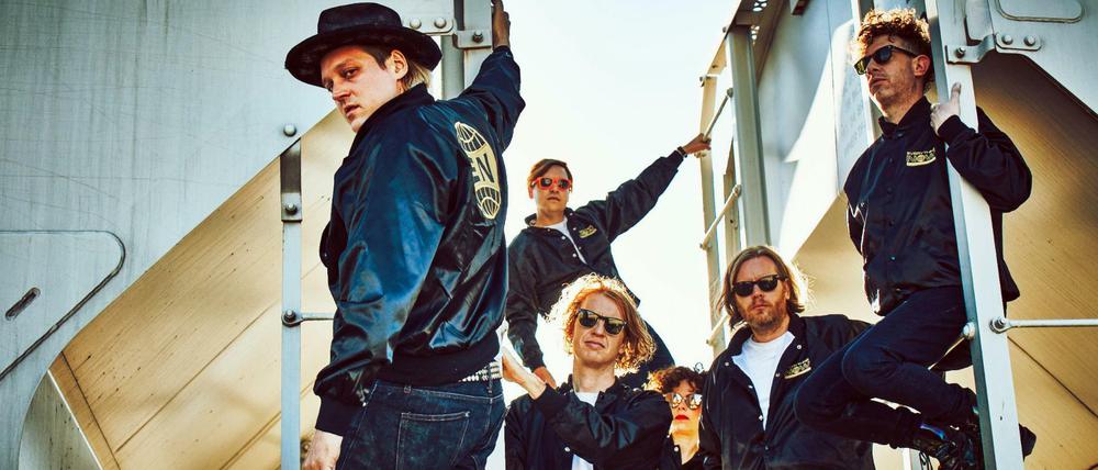 Disco und Politik. Die kanadische Indie-Rock-Band Arcade Fire bringt ihr neues Album "Everything Now" raus.